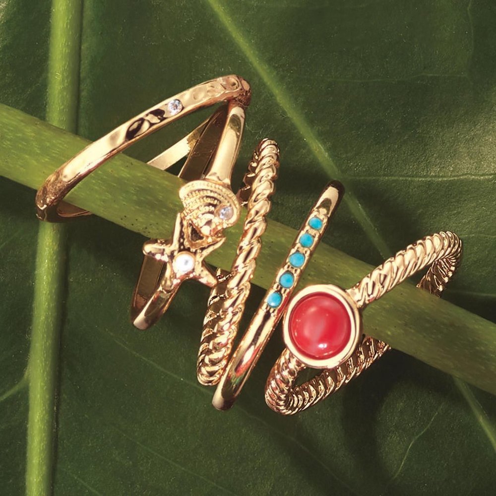 Avon Multi Color Stones Under The Sea 5 Piece Goldtone Statement Rings - Size 8